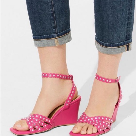 Torrid NEW: pink Wedges - Picture 2 of 9
